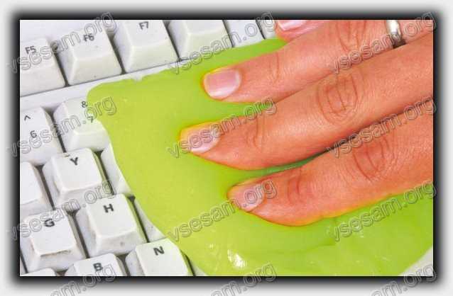 почистить клавиатуру в ноутбуке CyberClean