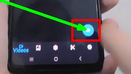 camera button in screen recording app