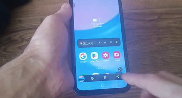 zrzut ekranu na Samsungu A15